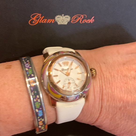 Glam Rock Watch !! Needs Battery - Picture 10 of 15
